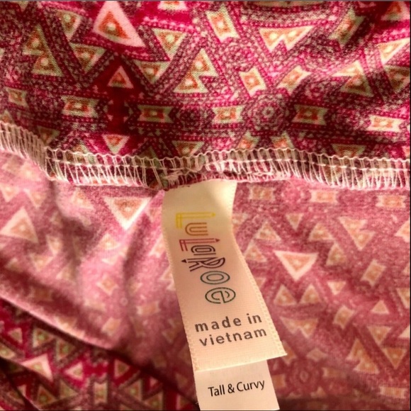 2 Pairs LulaRoe Tall and Curvy Leggings ✂️ - Picture 8 of 10